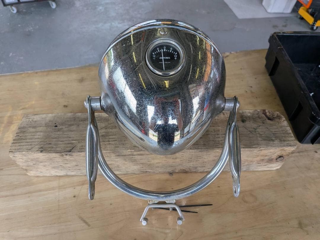 SR400　社外ルーカスヘッドライト、ステー、ハンドルストッパーセット