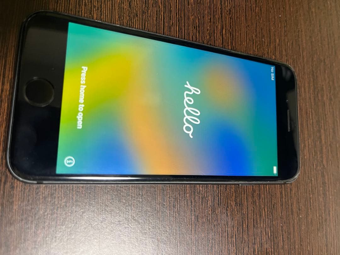 Apple iPhone 8 本体 128GB