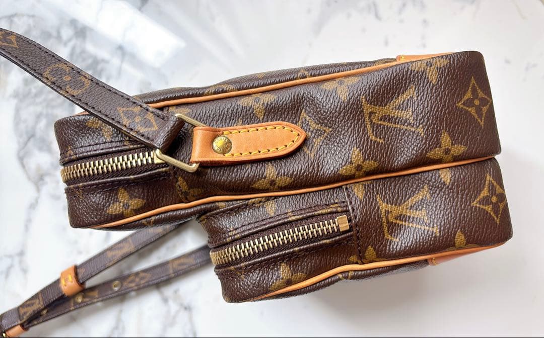 【極美品】ルイヴィトン アマゾン モノグラム ショルダーバッグ クロスボディー