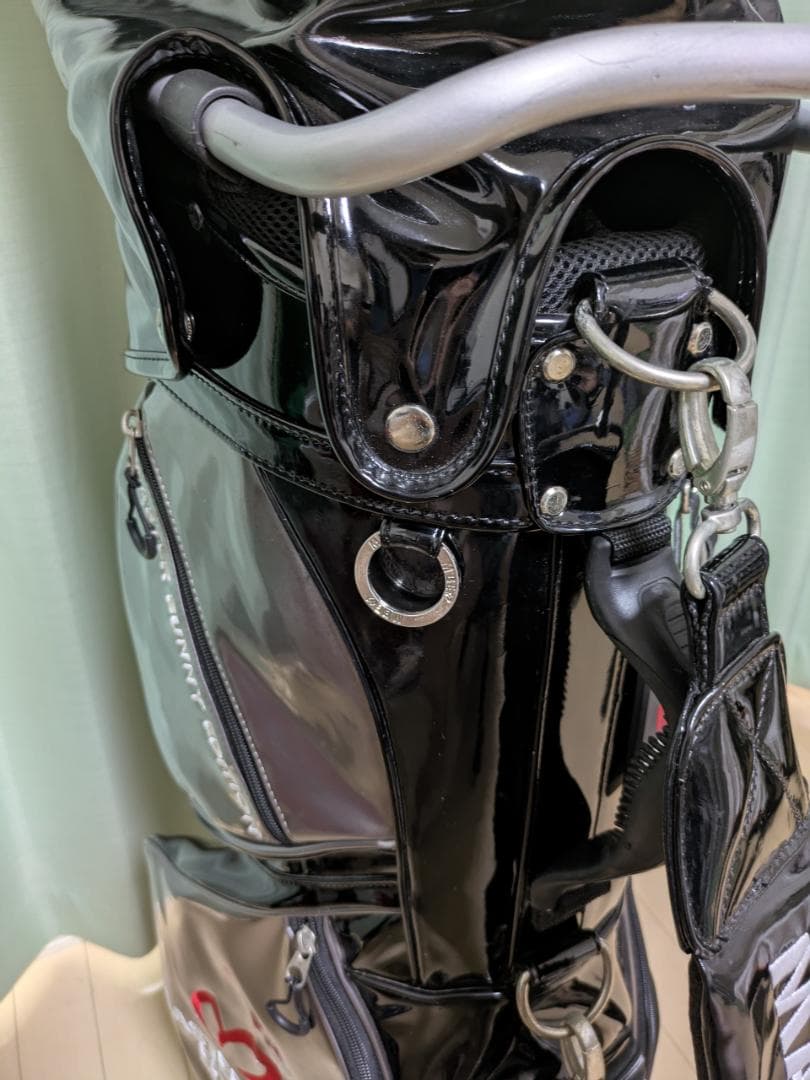 MASTER BUNNY EDITION スタンド式キャディバッグ シルバー