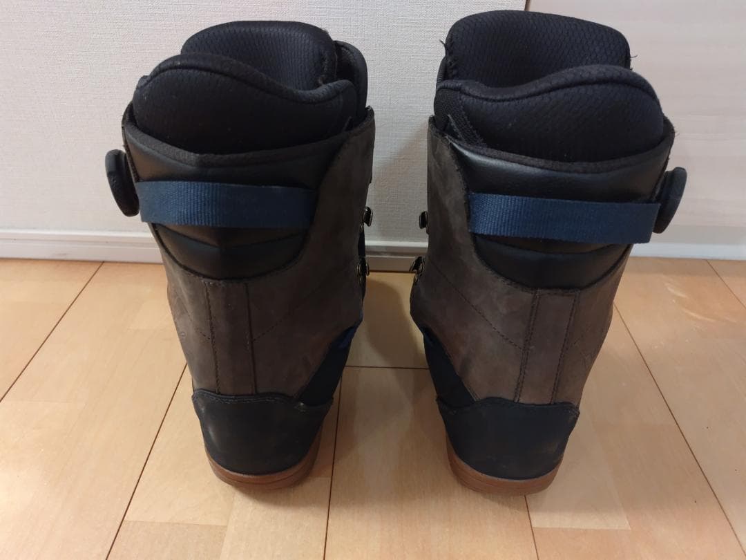 DEELUXE AREth RIN (ディーラックス アース リン)