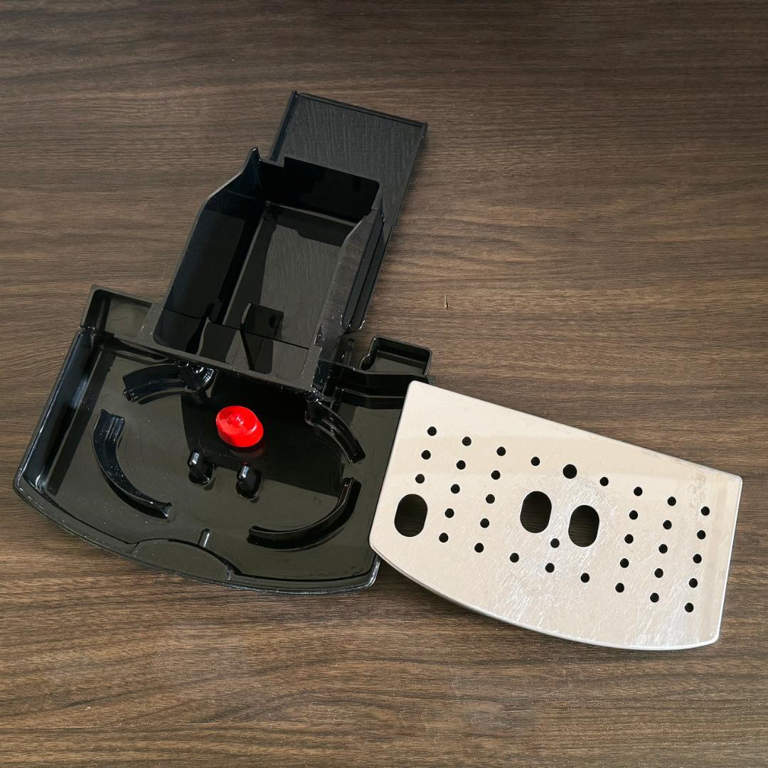 デロンギ マグニフィカS ECAM22112B エスプレッソマシン 　①