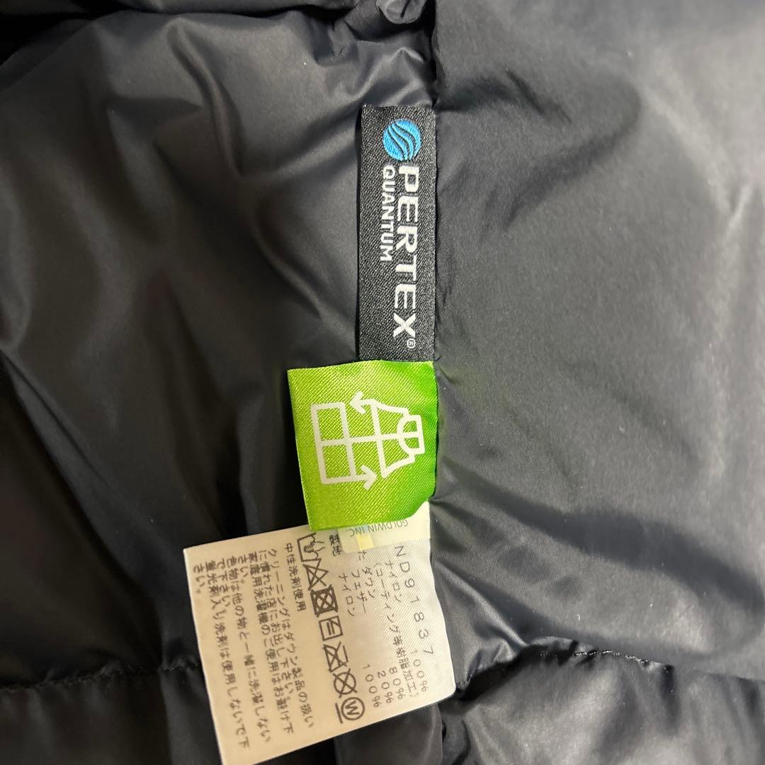 ノースフェイス　マウンテンダウン　ブラック　sサイズ