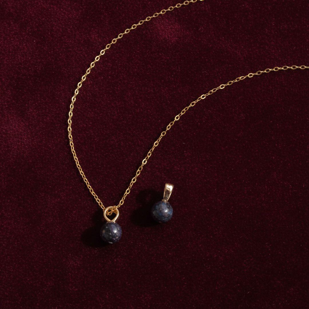 【はくとん( 'ω')ŧ‹\"ŧ‹\"】天然アクアマリンのギフトボックストップ