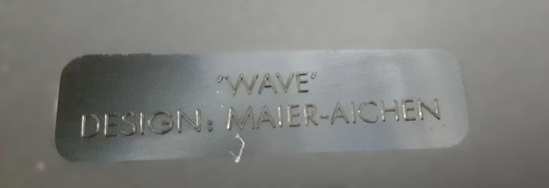 イタリア製　オーセンティクス社 マガジンラック【WAVE】