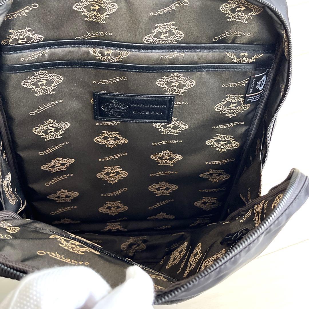 美品　オロビアンコ　リュック　バッグパック　A4 ビジネス　黒　ナイロン　レザー