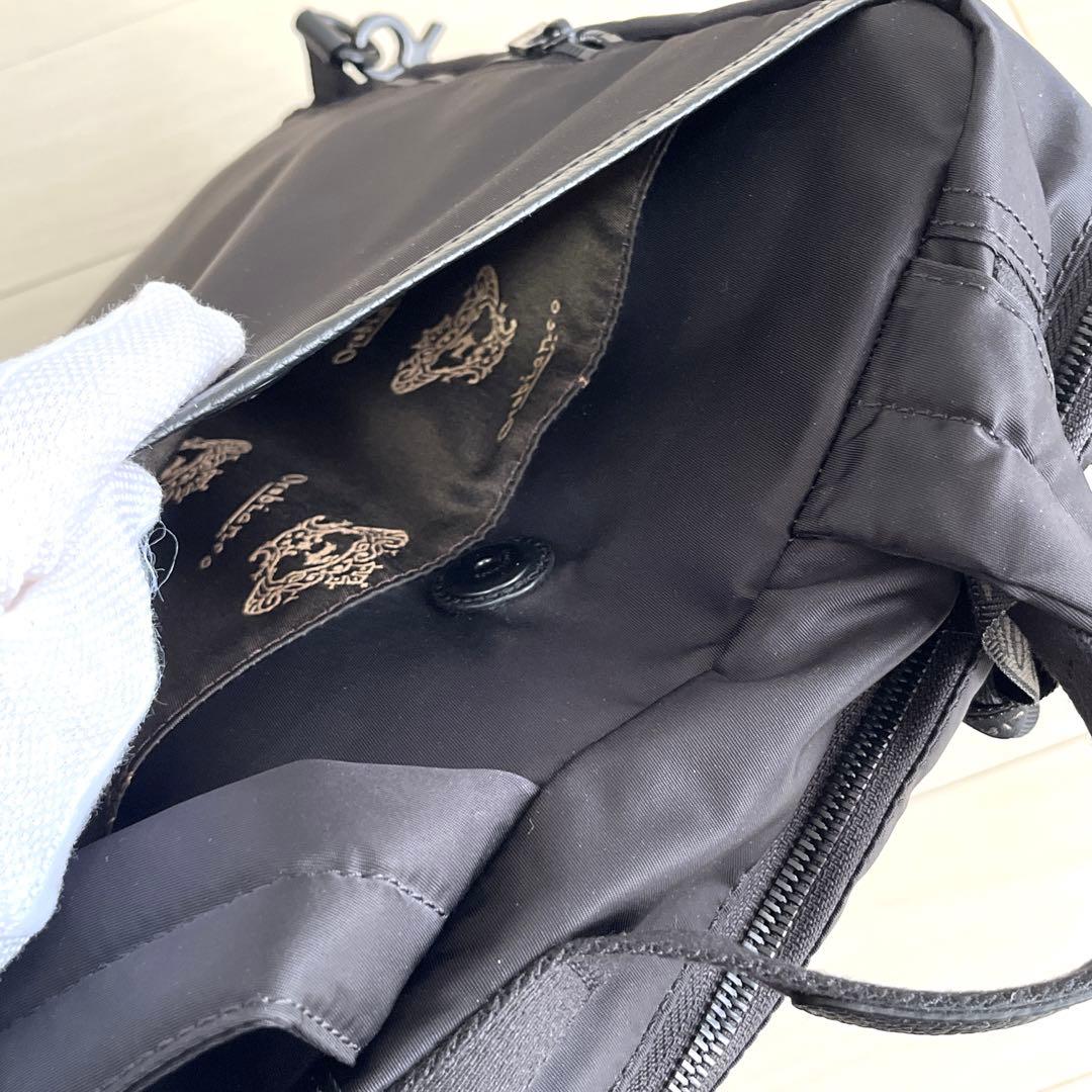 美品　オロビアンコ　リュック　バッグパック　A4 ビジネス　黒　ナイロン　レザー