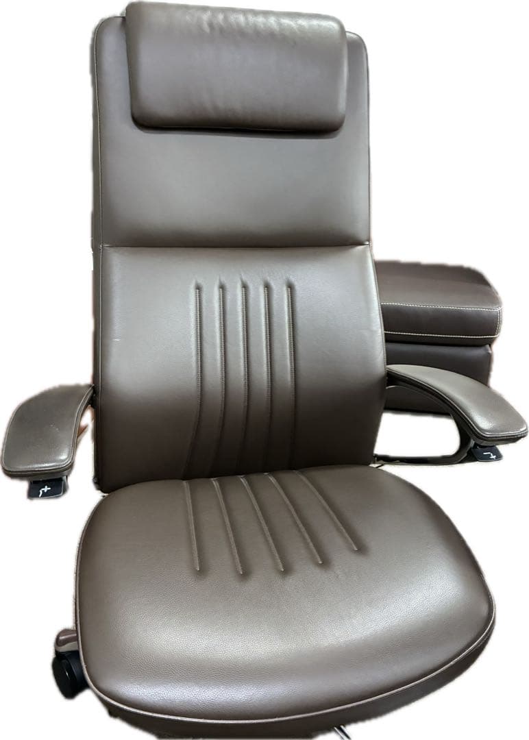 m*i様 オカムラLegenda（レジェンダ）シリーズ　CR37AR 2019年