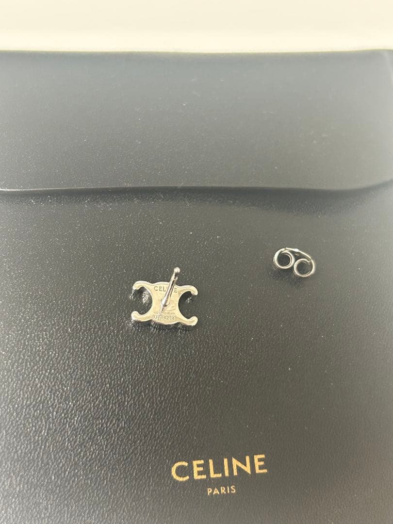 CELINE シルバー トリオンフ　ピアス