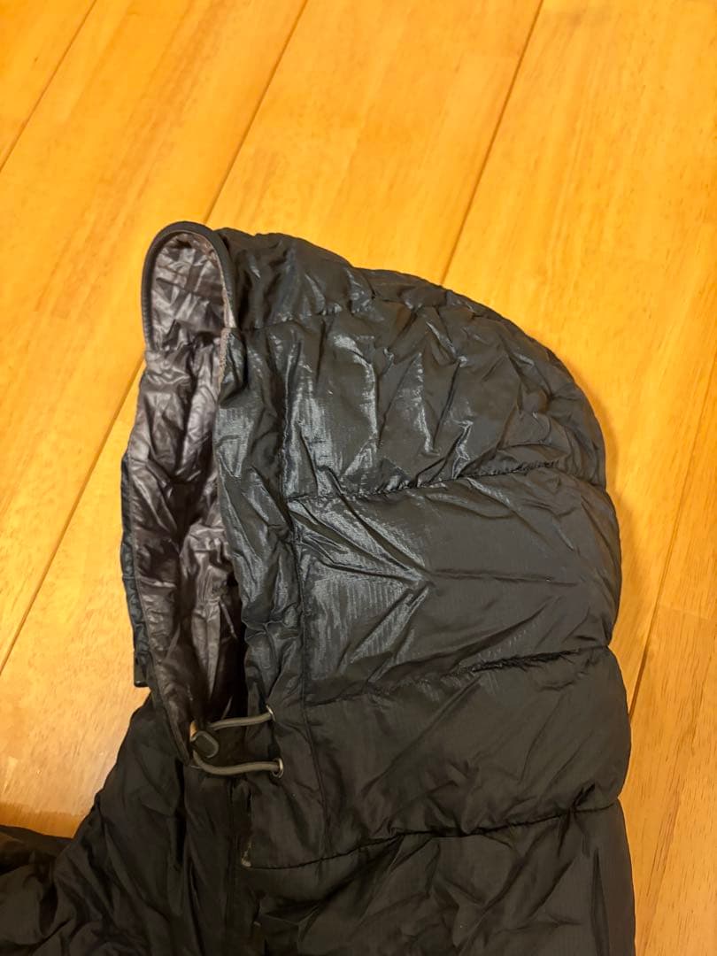 mont-bell モンベル ライトアルパインダウンパーカ 収納付