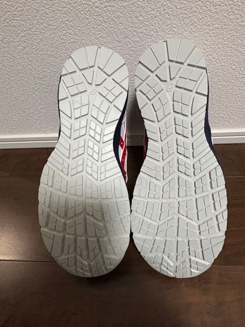 ASICS安全靴26.5サイズCPモデルです。