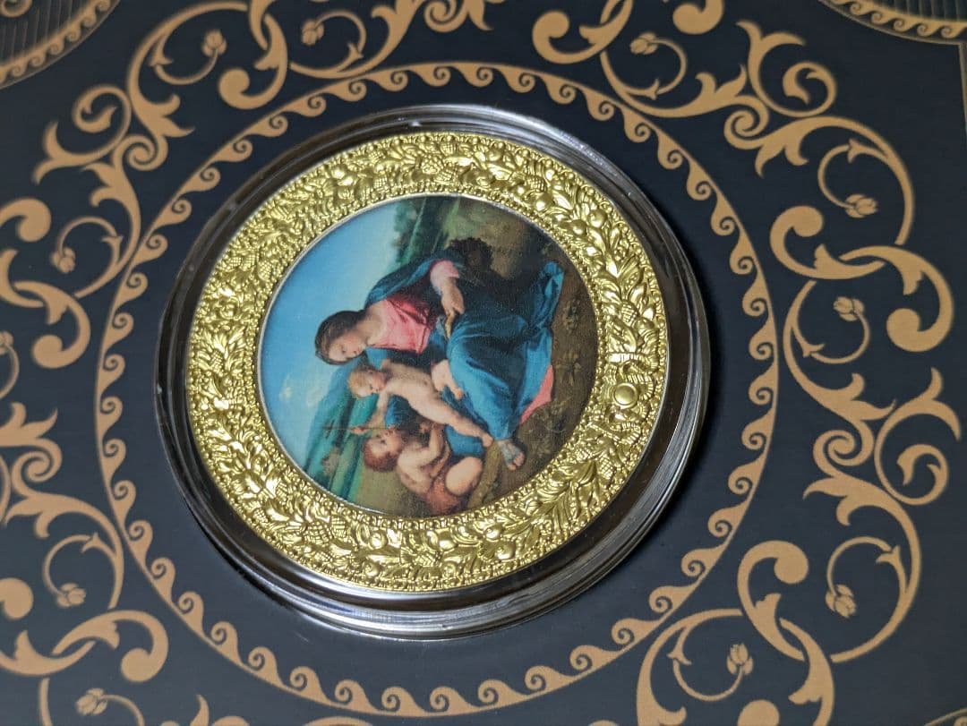 カメルーン　アルバの聖母　純銀