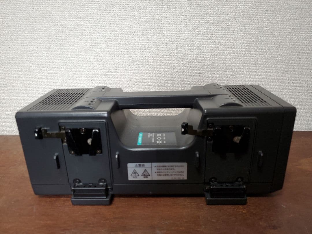 SONY 4連バッテリーチャージャー BC-L120