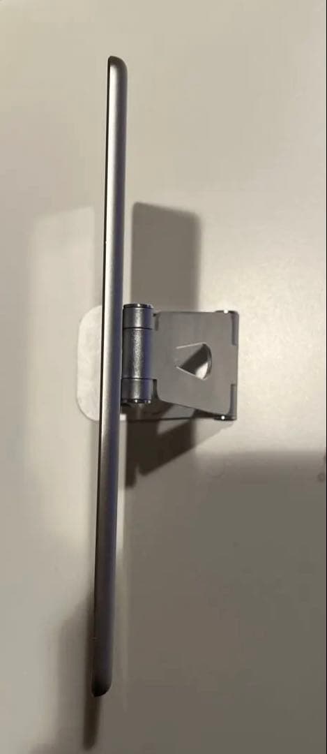 Apple iPad (第6世代) シルバー 32GB