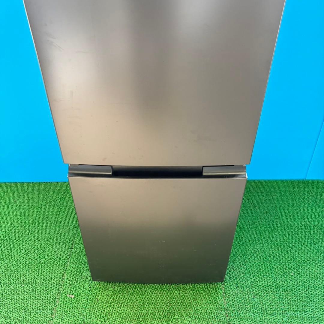 762 2023年　極美品　冷蔵庫　一人暮らし　小型　付け替えどっちもドア　関東