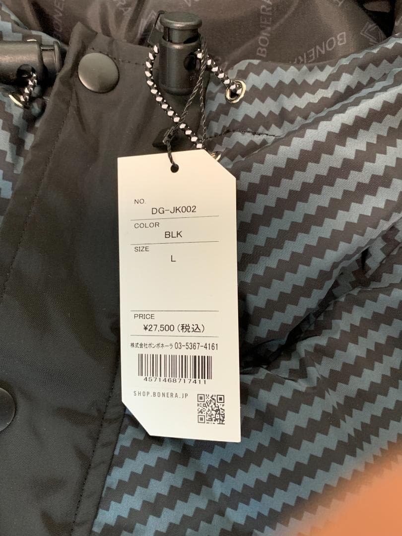 BONERA(ボネーラ)DIAG　軽量マウンテンコート(中綿入り)