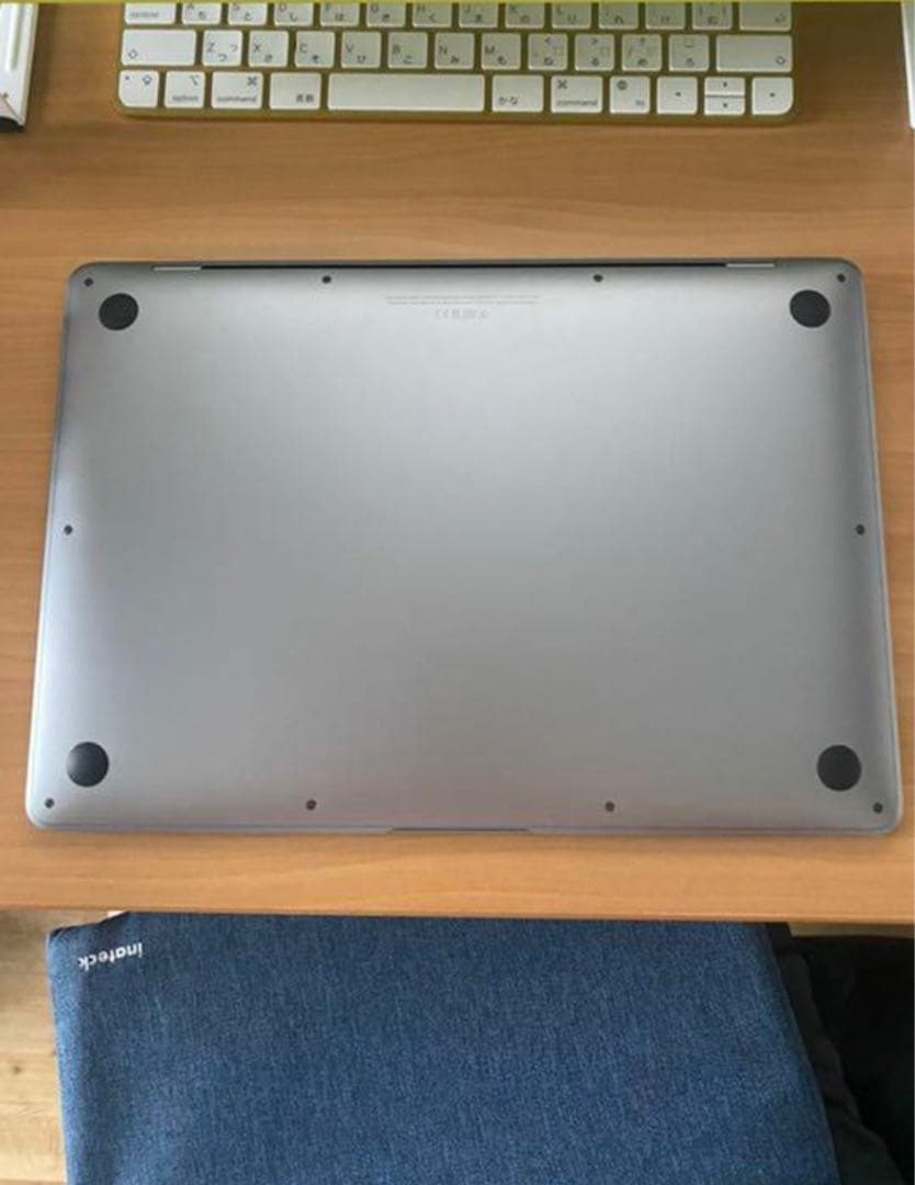 MacBook Air 2020 M1チップ　13インチ