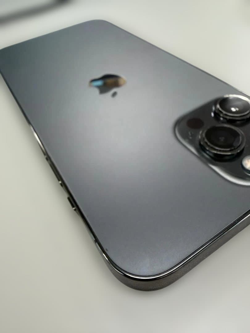 ＜美品＞256GB iPhone 12 Pro MAXグラファイト Apple