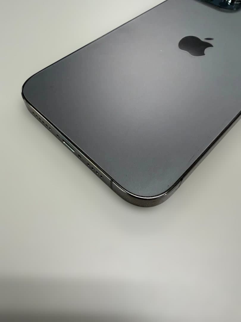 ＜美品＞256GB iPhone 12 Pro MAXグラファイト Apple