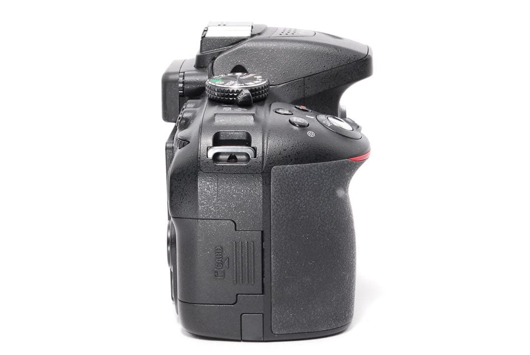 WiFi搭載◆Nikon D5300◆一眼レフカメラ◆手ぶれ補正◆レンズフード付