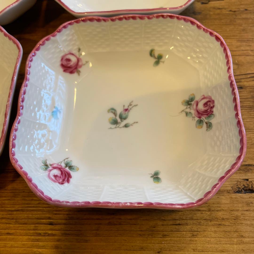 キャットマンリチャードジノリRichard Ginori バラローズ柄4枚