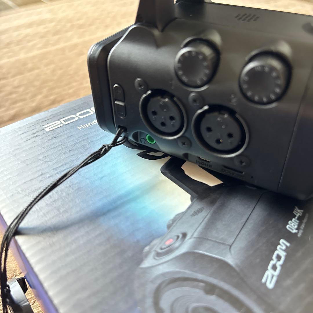 【未使用に近い】ハンディビデオカメラZOOM Q8n-4K 箱・付属品あり