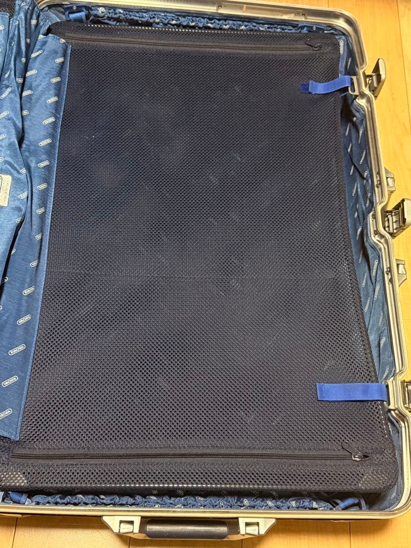 ■RIMOWA■リモワ■トパーズ■シルバーインテグラル82L 4輪　スーツケース