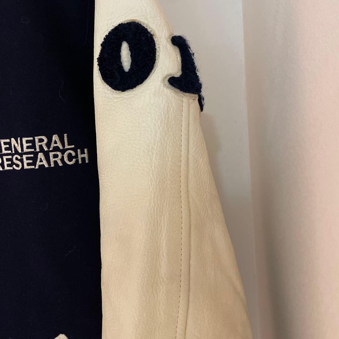 GENERAL RESEARCH スタジャン ネイビー/ホワイト