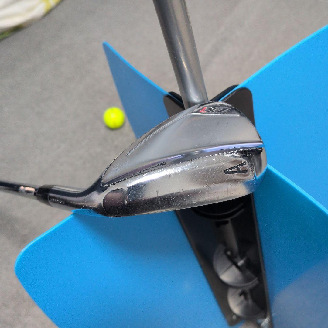 スリクソンZX７AW