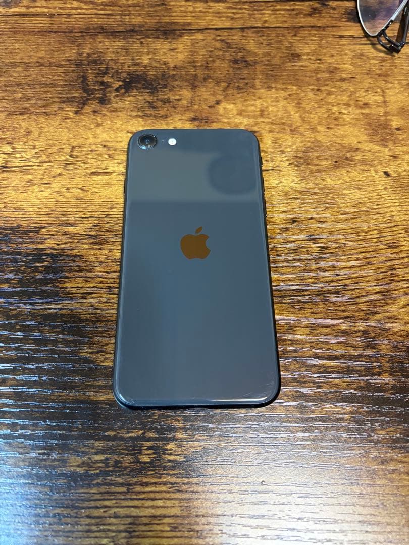 【目立った傷汚れなし】iPhoneSE 第2世代 (SE2) ブラック 64GB