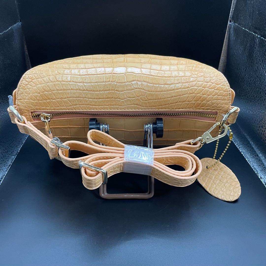 [本革クロコ・1枚革]☆シャム　クロコダイル　ボディバッグ　ベージュ