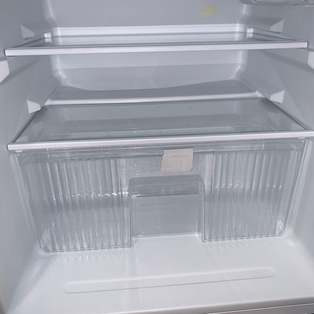 11r63. YAMADA SELECT 90L 冷凍冷蔵庫 YRZ-C09G1