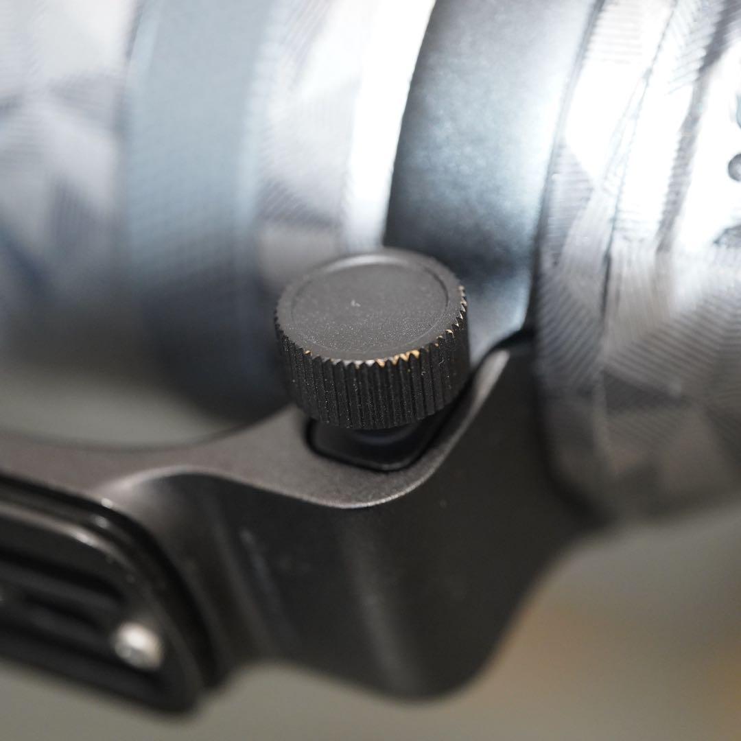 タムロン50-400mmF/4.5-6.3 Di III VC VX三脚座付き