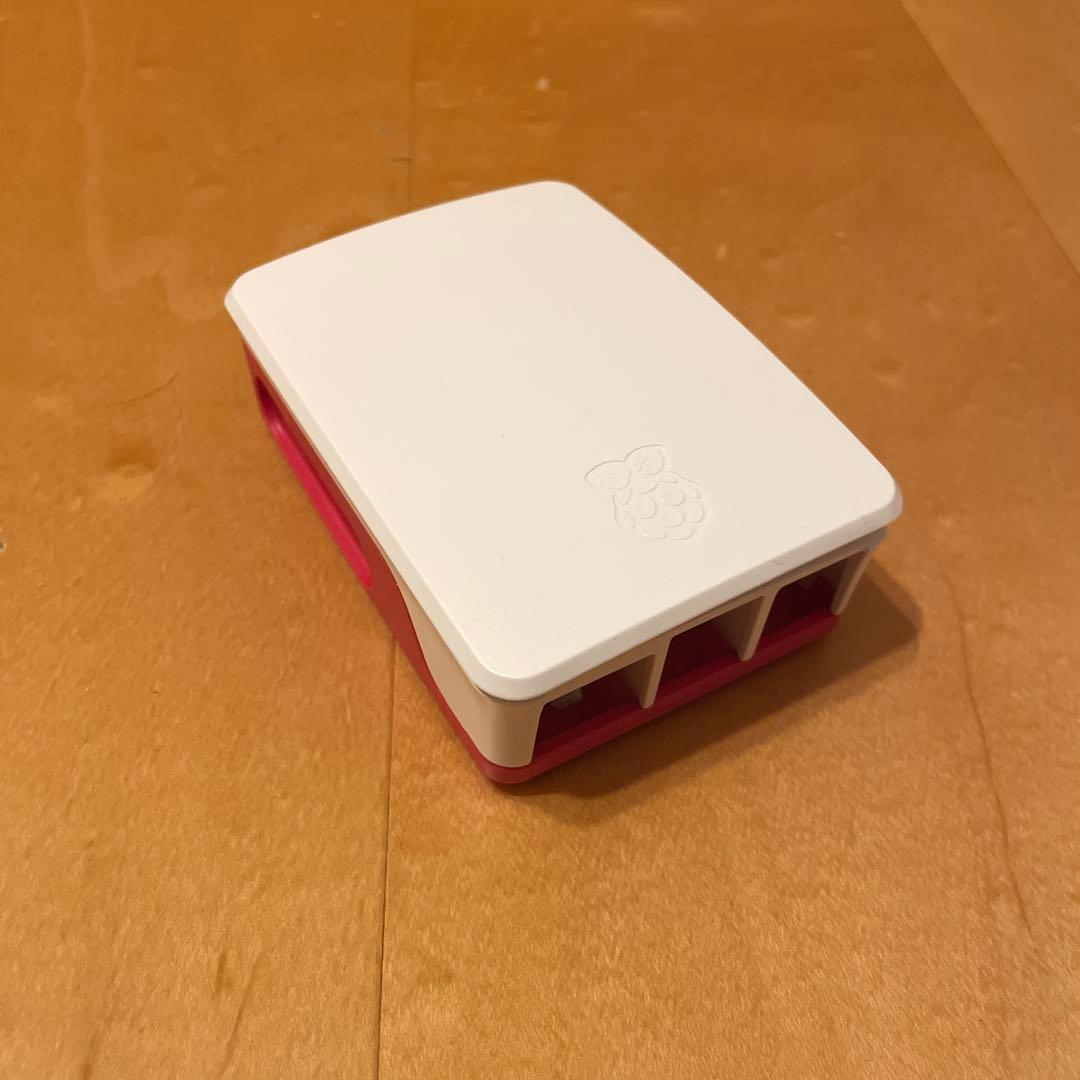 Raspberry Pi 5　純正ケース,SDカード,ケーブル付属