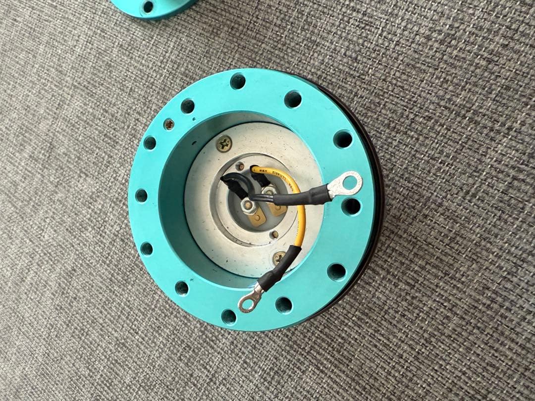 NRG Innovation クイックリリース　脱着式　即納◎