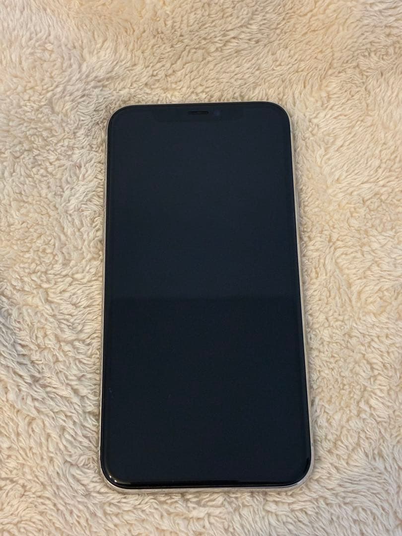 iPhone 11 Pro シルバー本体(SIMピン付き)