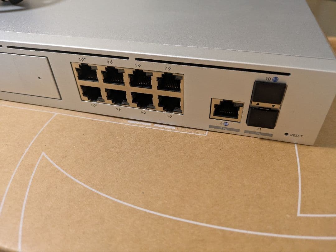 ルーター・ネットワーク機器 Ubiquiti UniFi Dream Machine SE (UDM-SE)