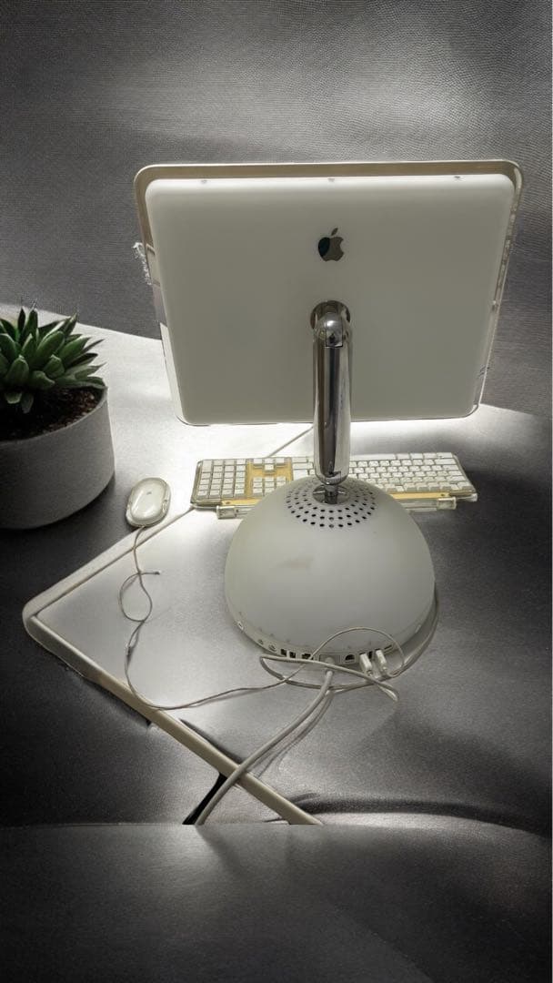 Apple iMac G4 (Mac OS 9.2) 本体