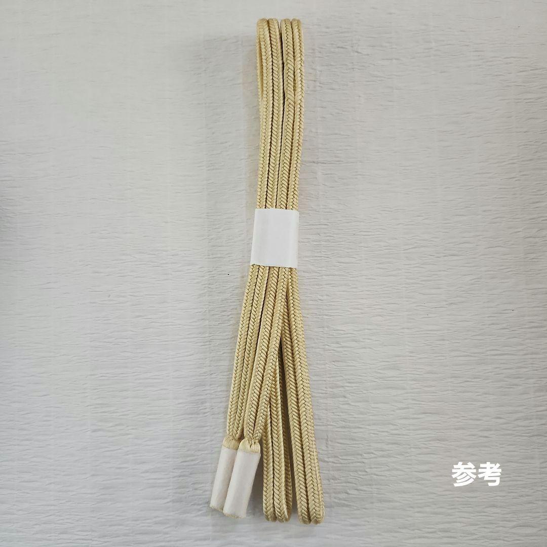 美品　縦節紬　やわらかな春色　松皮菱取吉祥四季花紋　真綿系