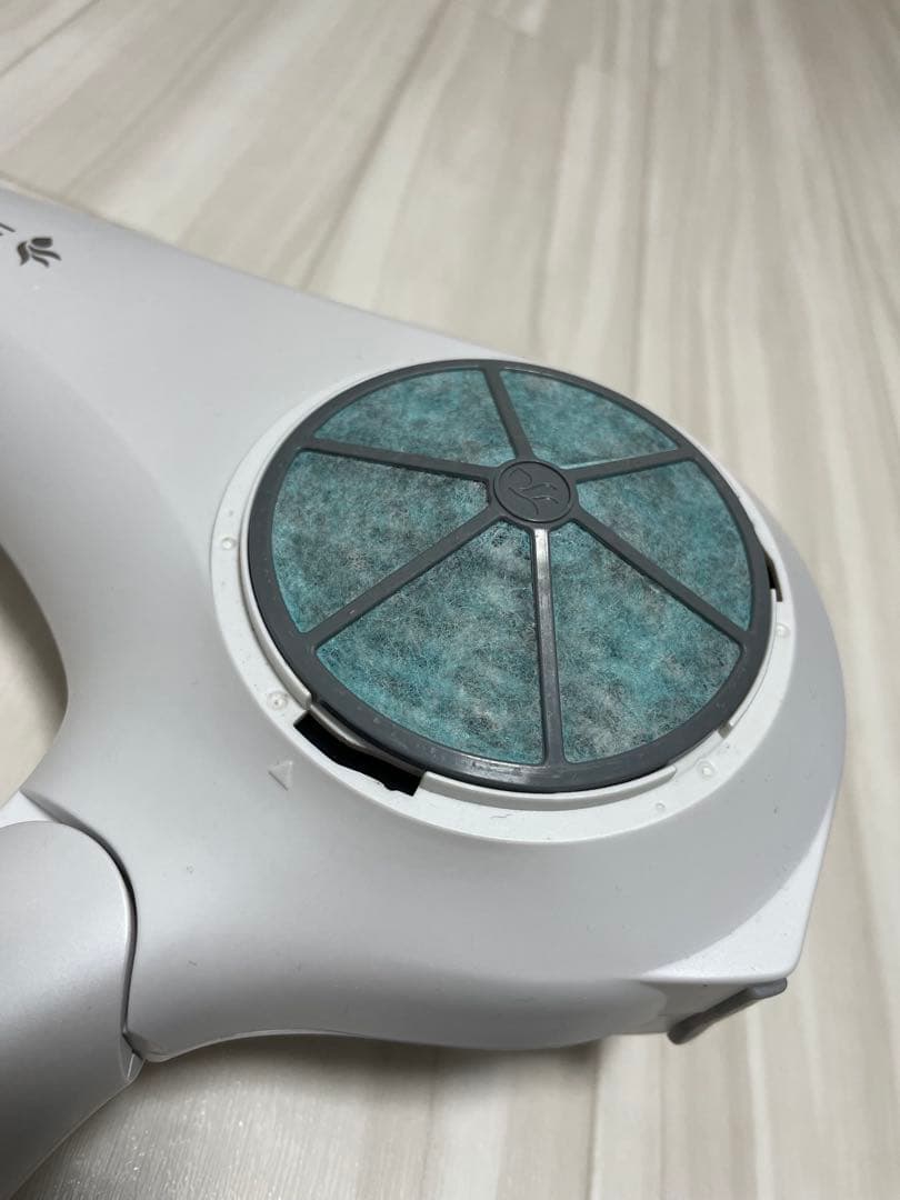 2023年購入 アムウェイ サテニーク バランスイオン ヘア ドライヤー ↓