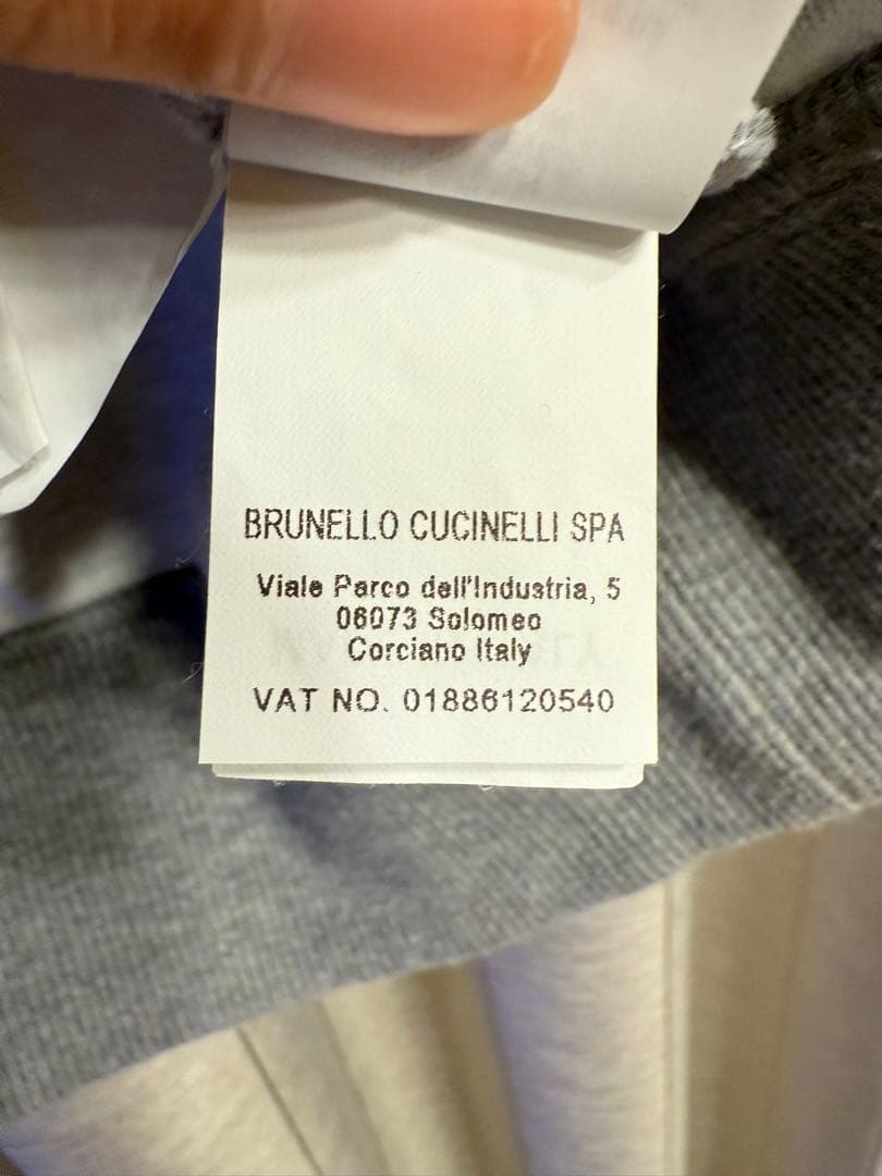 BRUNELLO CUCINELLI グレー ジップアップベスト