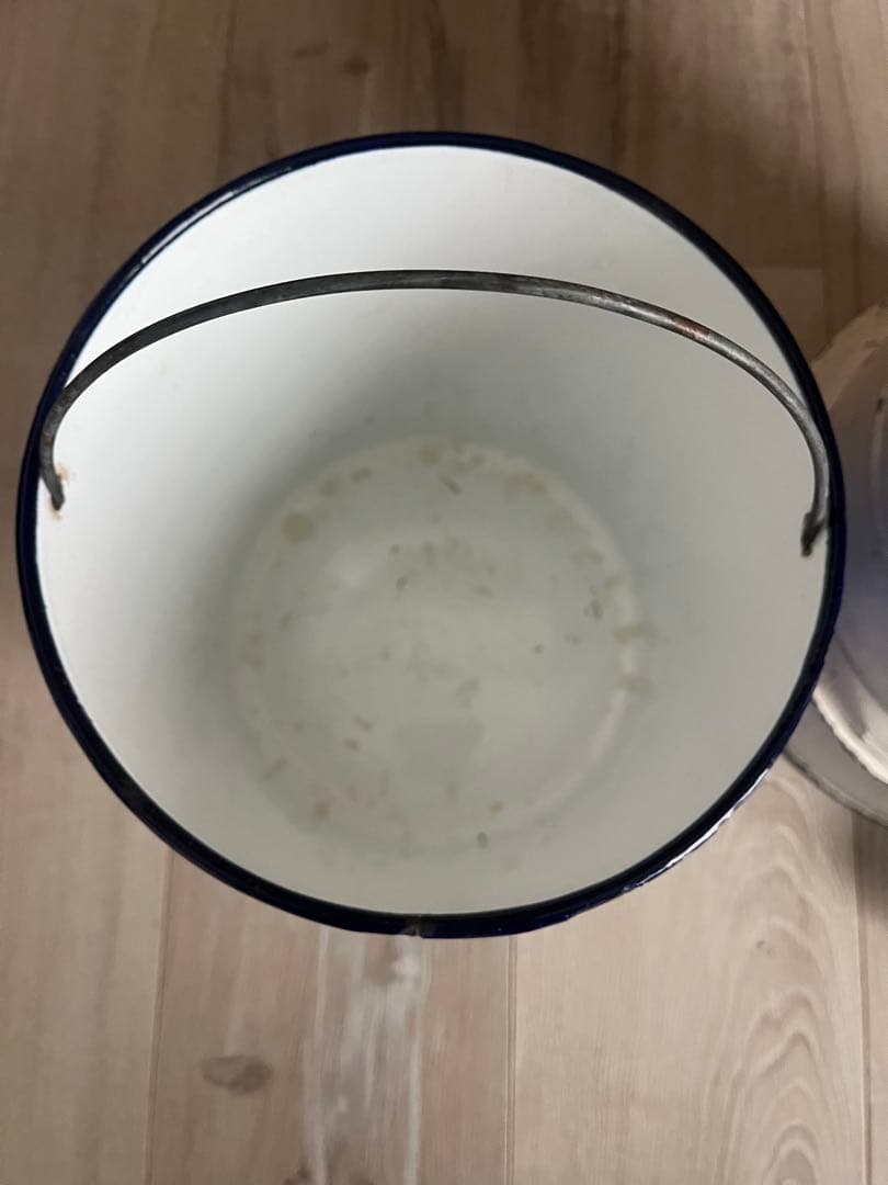 アンティーク　ゴミ箱　ペダル式