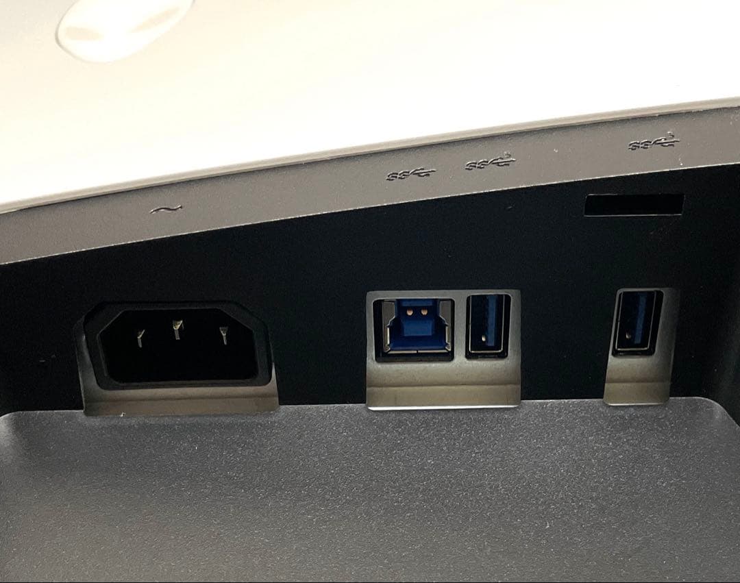 Dell Alienware AW2723DF 27インチゲーミング モニター