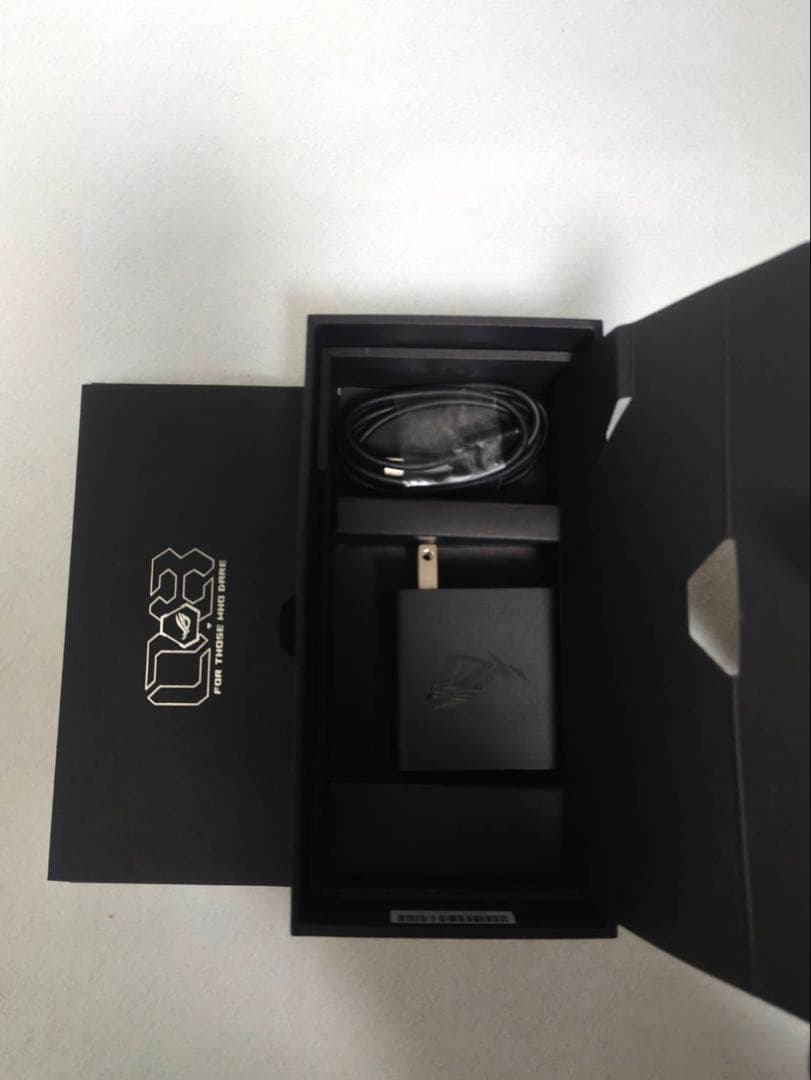 国内版 ROG Phone 8 レベルグレー 16GB 256GB