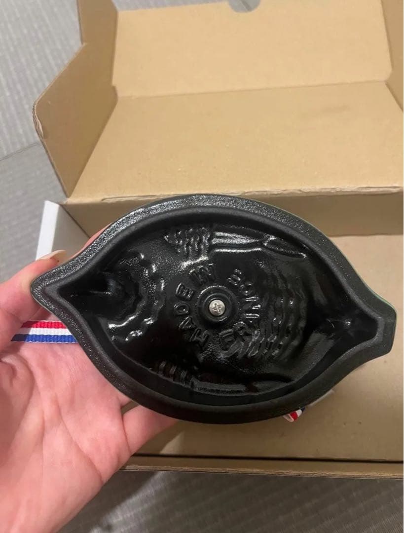 レア　ストウブ　スモールチキン 11 cm バジルグリーン