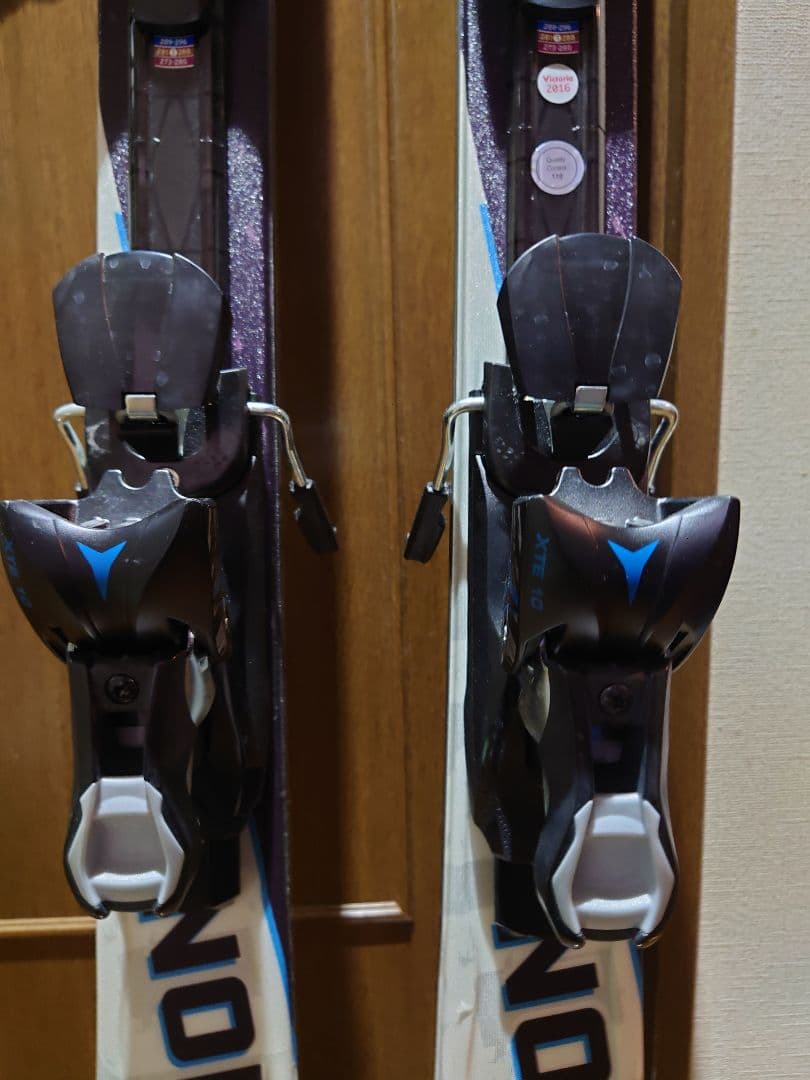 お譲りしますスキーアトミック165ヘッドブーツ250/255ストック110センチ