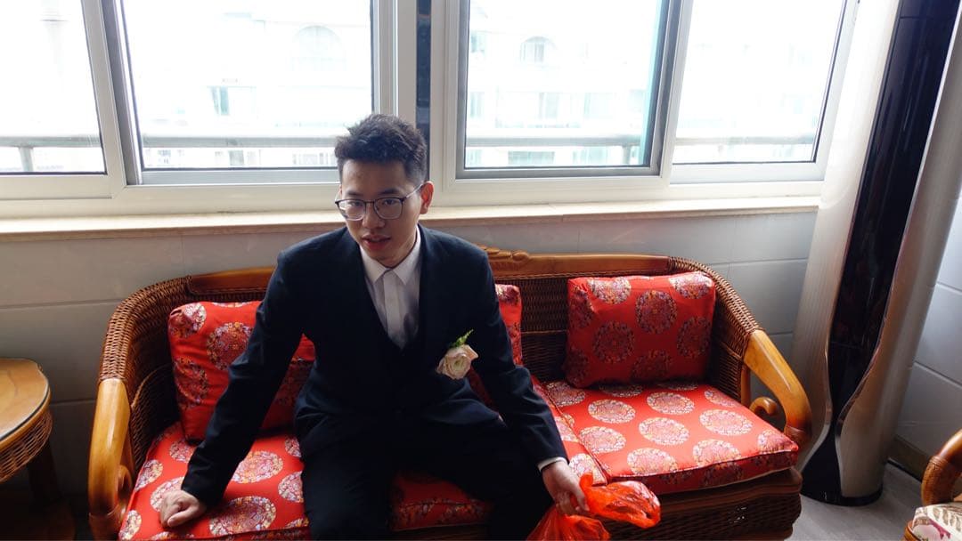 ポ*プ様 【訳あり】Sony RX100M5 デジタルカメラ【動作良好】