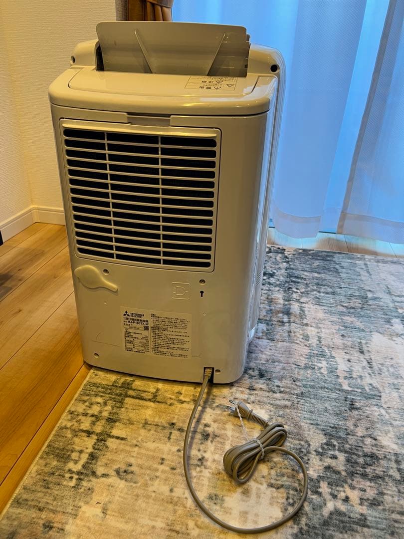 三菱 衣類乾燥除湿機 MJ-P180TX-W 2シーズン使用