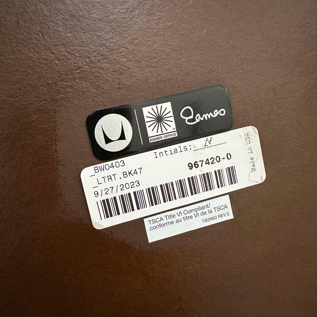 サイドテーブル・ナイトテーブル・ローテーブル Herman Miller Eames Wire Base Low Table