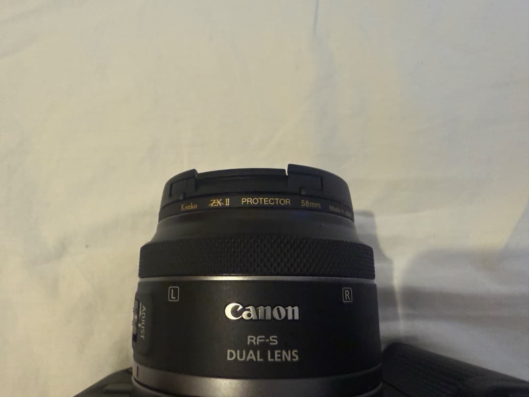 【中古品】CANON レンズ　RF-S7.8mm F4 STM DUAL